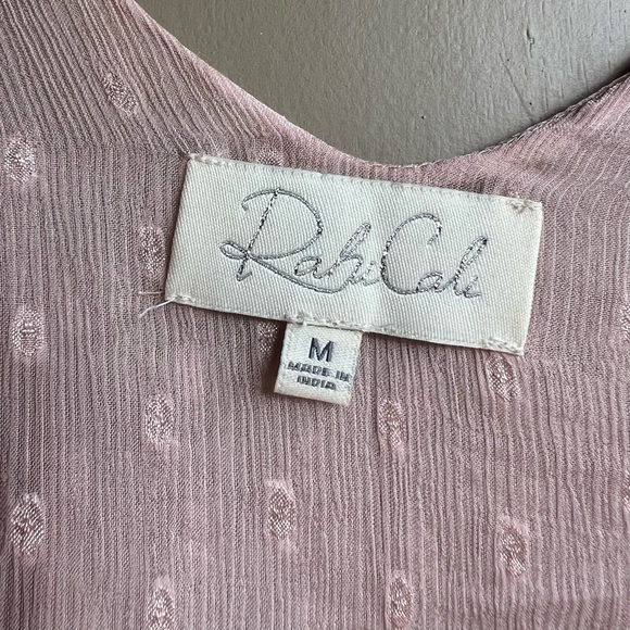 Rahi Cali Tank Top - Picture 5 of 6